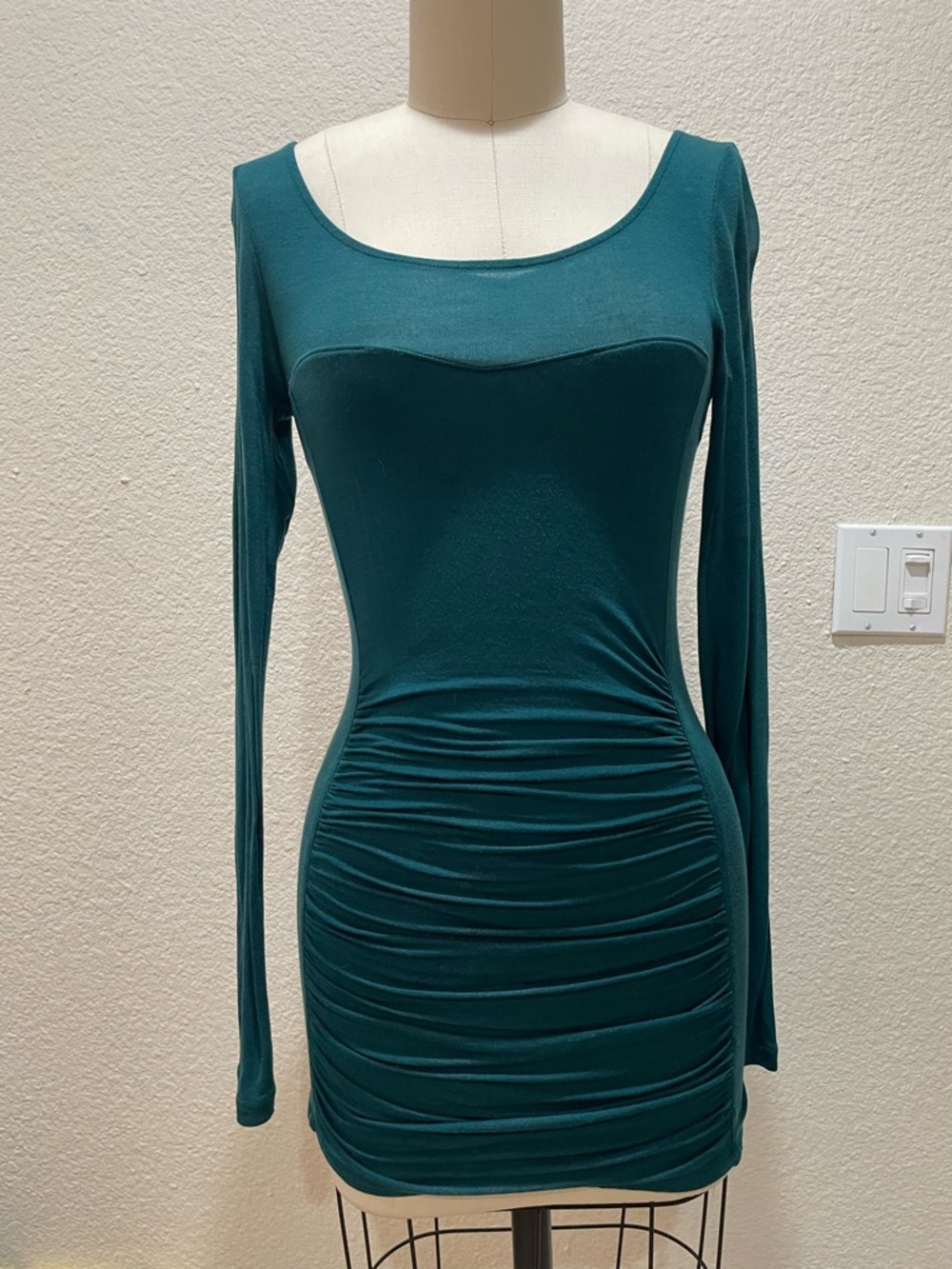 Hinge Teal Long Sleeve Ruched Bodycon Dress